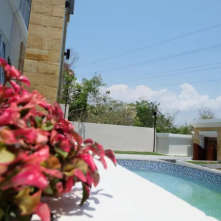 Villa Jogja Grand Bale With Private Pool By Simply Homy Yogyakarta Exterior photo
